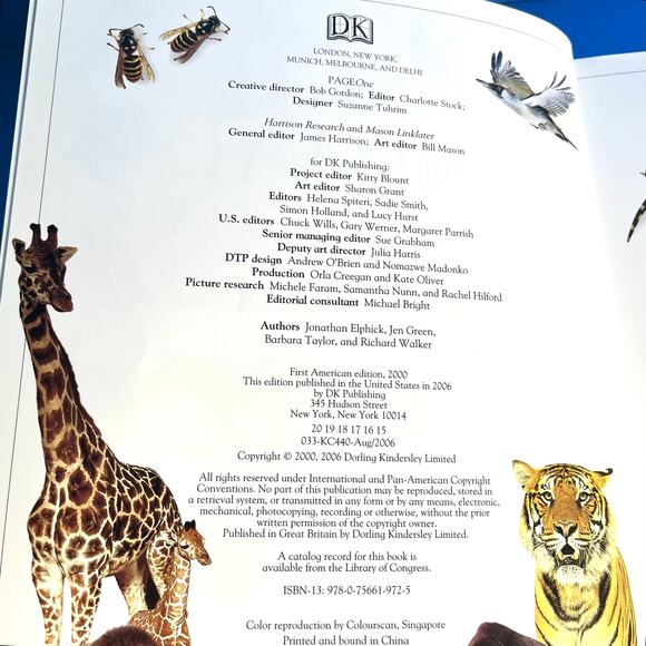 DK Encyclopedia of Animals (2006, Softcover) Stunning Photos, Facts, Reference - Picture 5 of 8